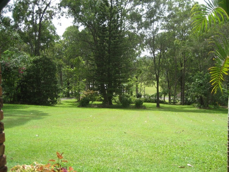 13 Brentwood Tce, Oxenford QLD 4210