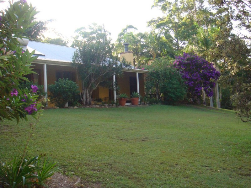 Guanaba QLD 4210
