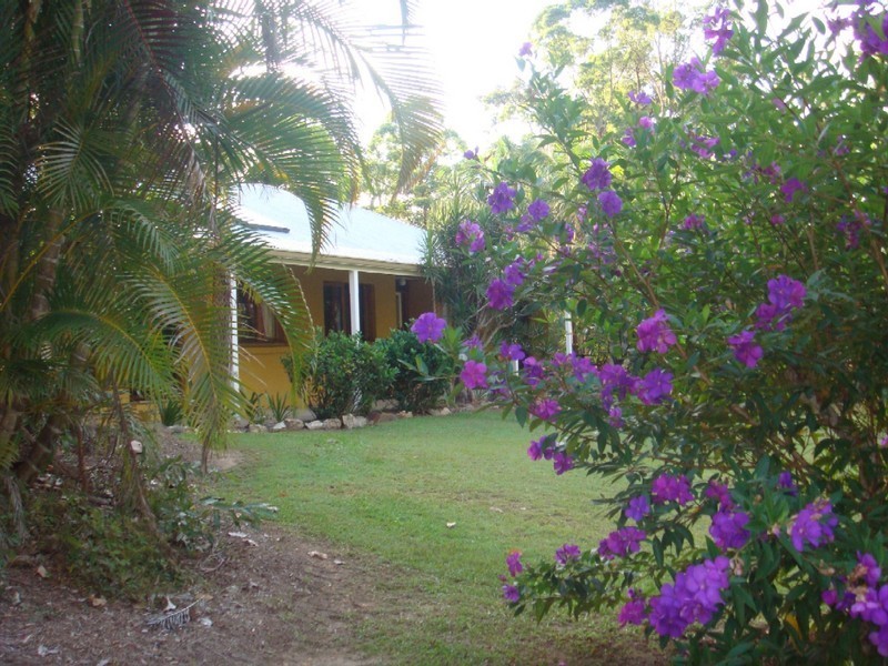 Guanaba QLD 4210