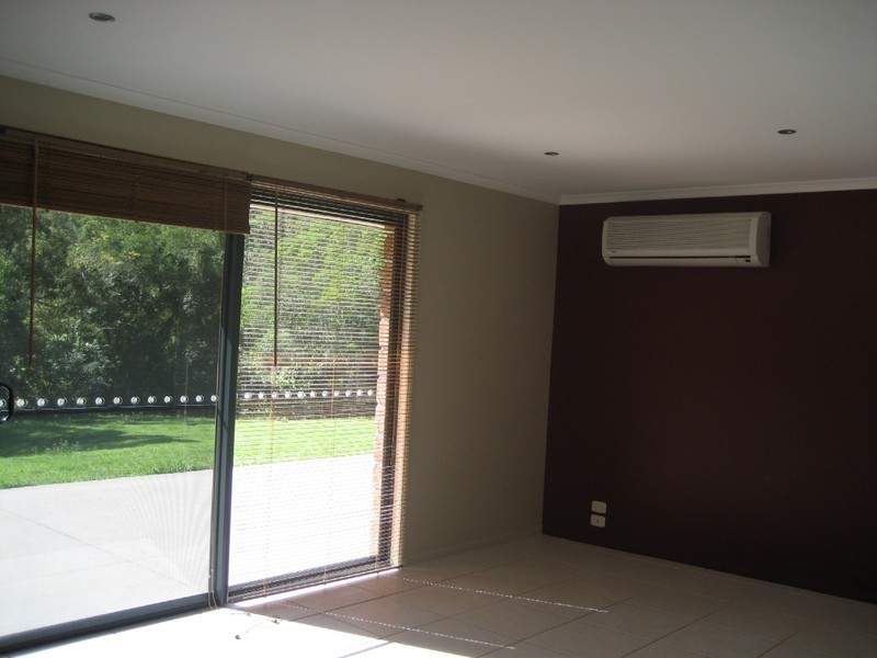 Wongawallan QLD 4210