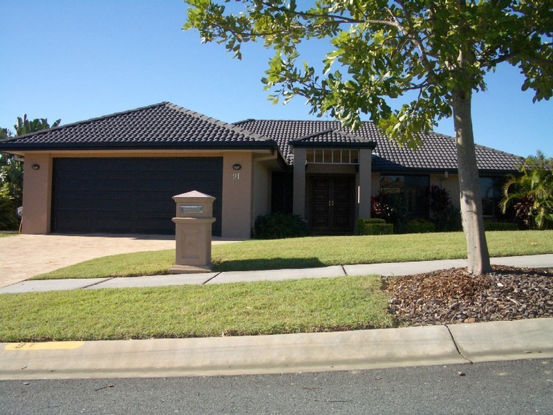 91 Salvado Drive, Pacific Pines QLD 4211