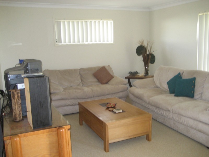 20 Wyndham Cct, Holmview QLD 4207