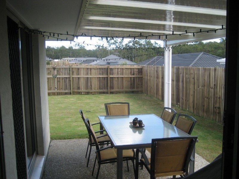 20 Wyndham Cct, Holmview QLD 4207