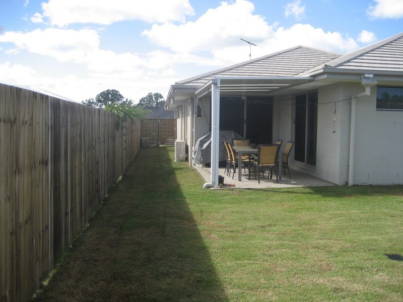 20 Wyndham Cct, Holmview QLD 4207