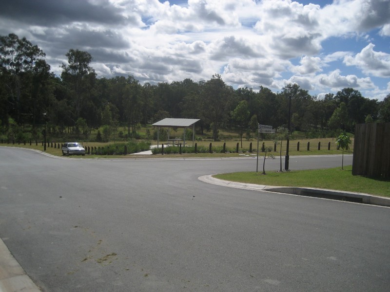 20 Wyndham Cct, Holmview QLD 4207