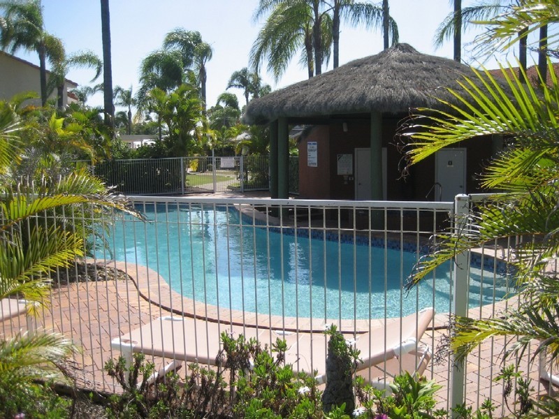 42/81-91 Boykambil North, Hope Island QLD 4212