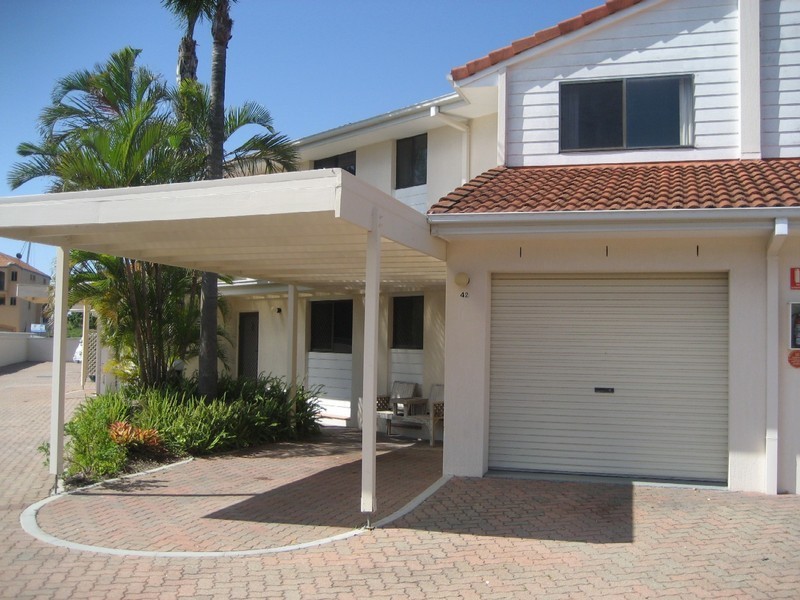 42/81-91 Boykambil North, Hope Island QLD 4212