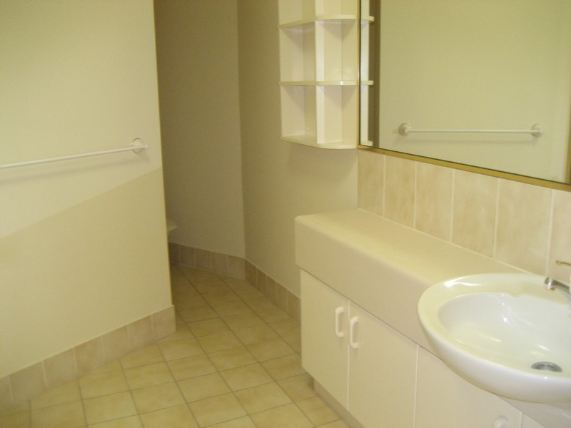 42/81-91 Boykambil North, Hope Island QLD 4212