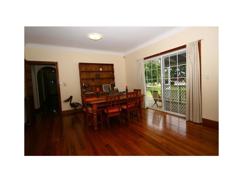 2 Ruth Terrace, Oxenford QLD 4210