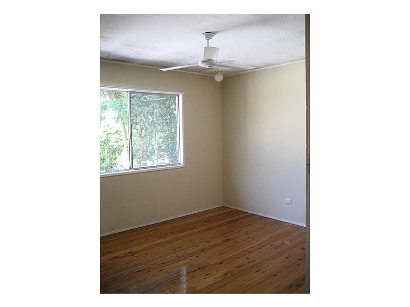 41 Maple St, Kingston QLD 4114