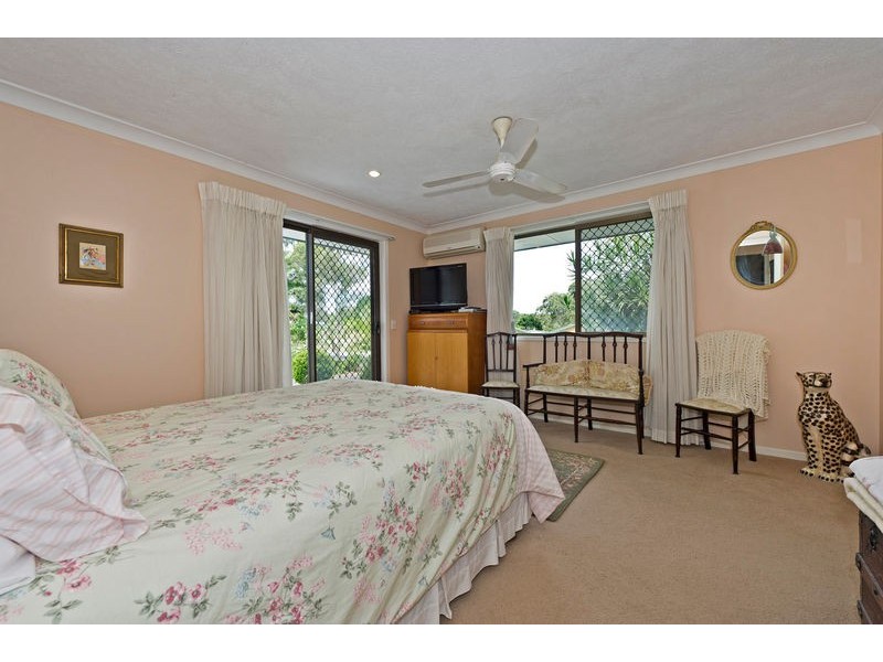 37 Riversdale Rd, Oxenford QLD 4210