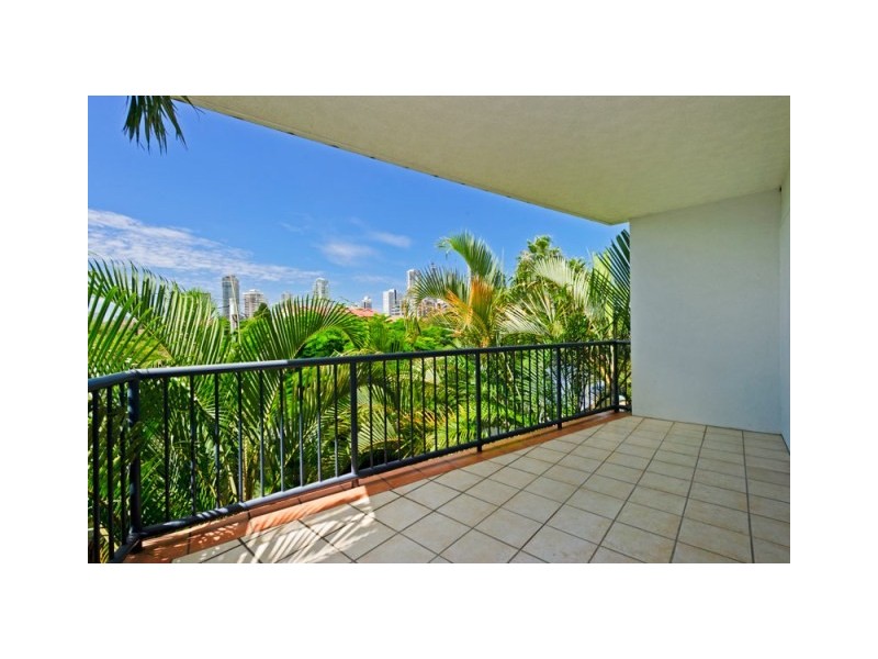 Chevron Island QLD 4217