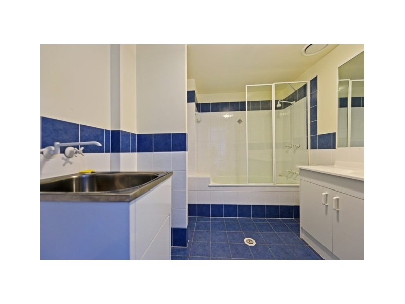 Chevron Island QLD 4217