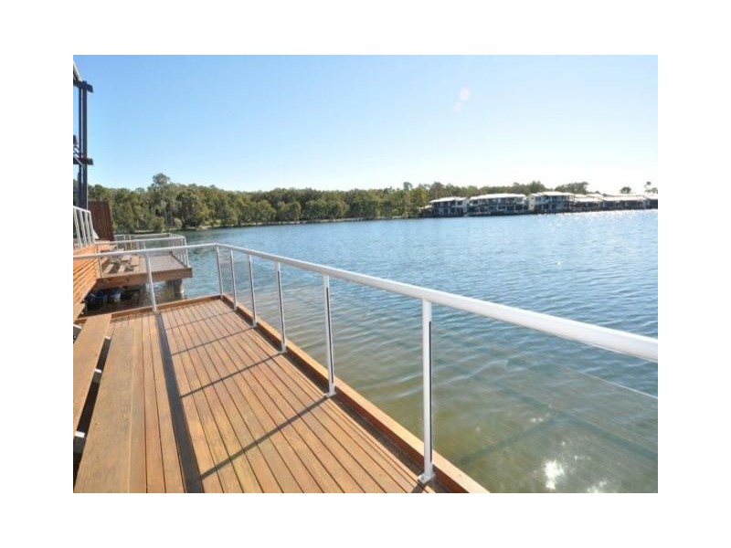 80/181  Lae Drive, Coombabah QLD 4216