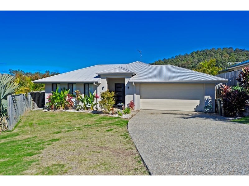 24 Whitely Circuit, Maudsland QLD 4210