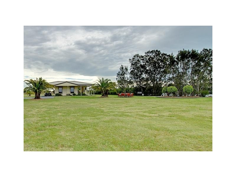 393 Rotary Park Road, Alberton QLD 4207