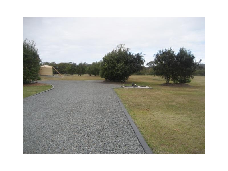393 Rotary Park Road, Alberton QLD 4207