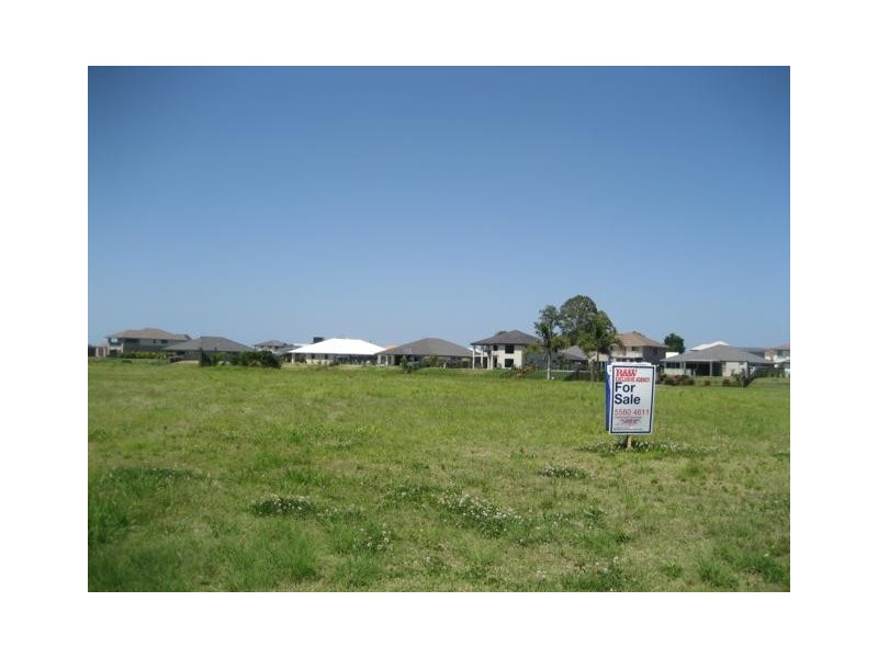 11 Temple Island Circuit, Oxenford QLD 4210