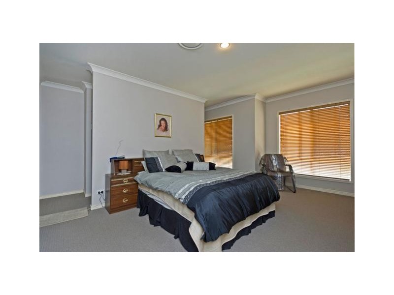 9 Watercress St, Upper Coomera QLD 4209