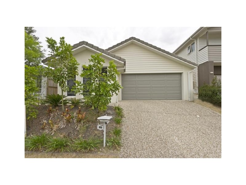 24 Bellagio Crescent, Coomera QLD 4209