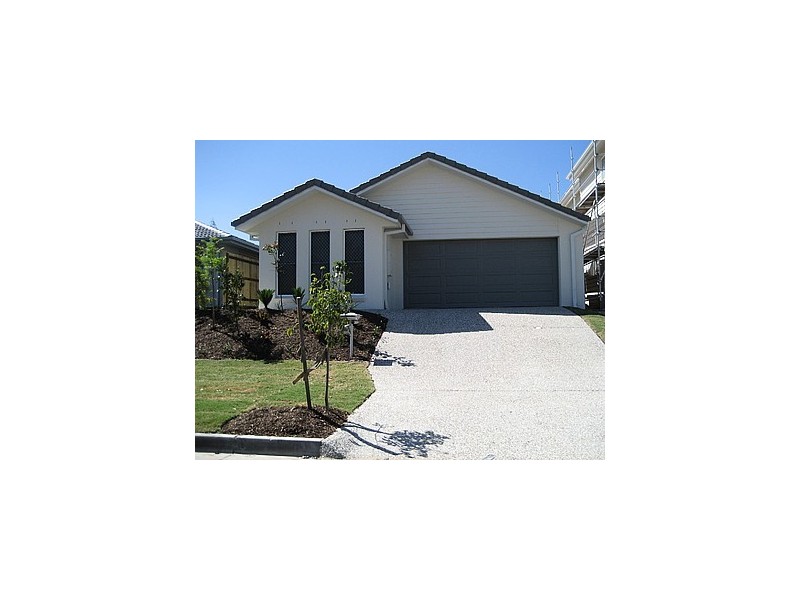 24 Bellagio Crescent, Coomera QLD 4209