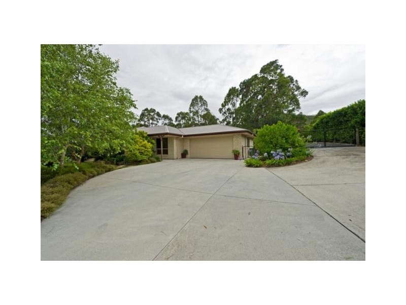 6 Nabberu Street, Maudsland QLD 4210