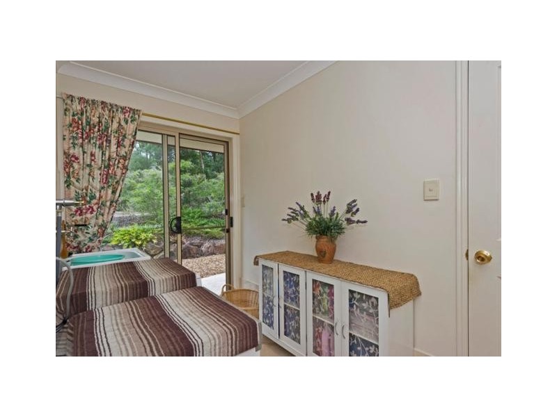6 Nabberu Street, Maudsland QLD 4210