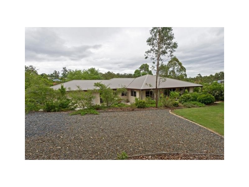 6 Nabberu Street, Maudsland QLD 4210