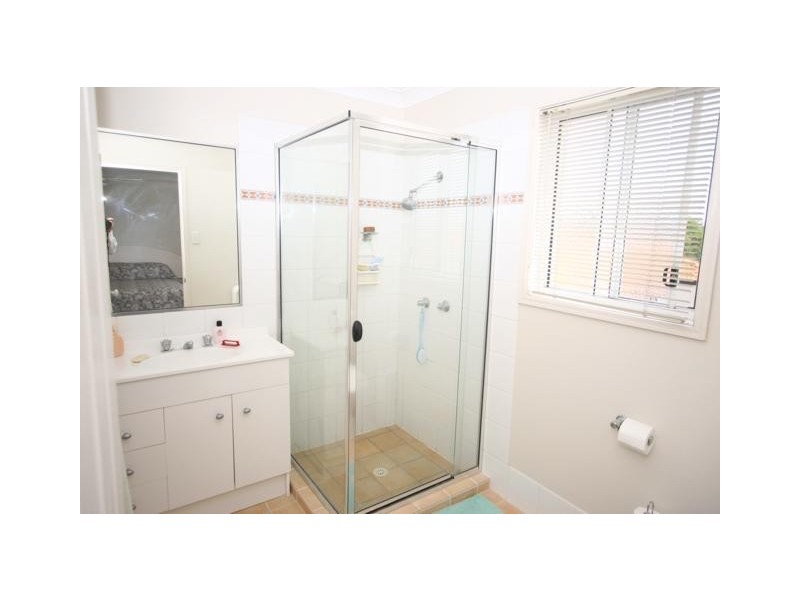 8/8A Clydesdale Drive, Upper Coomera QLD 4209