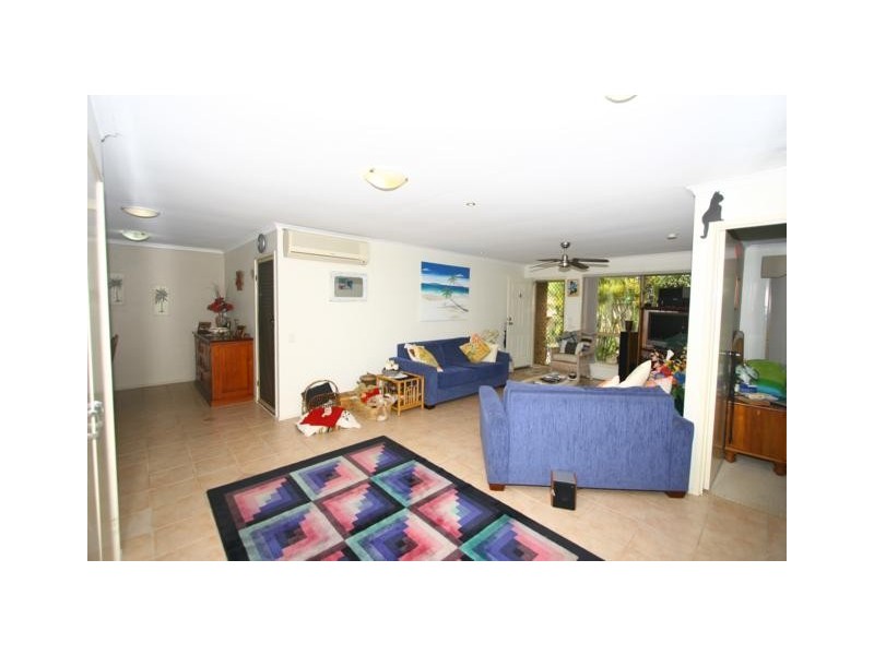 4/11 Vine Court, Oxenford QLD 4210