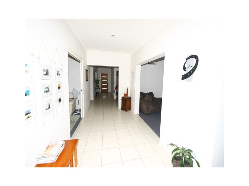 53 Keneally Street, Maudsland QLD 4210