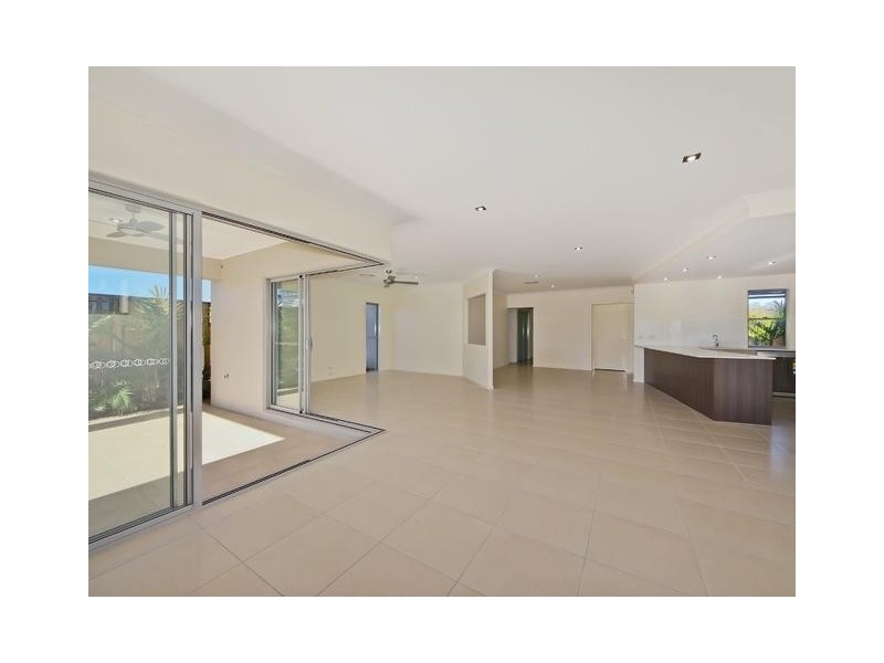 4 Limmen Street, Pimpama QLD 4209