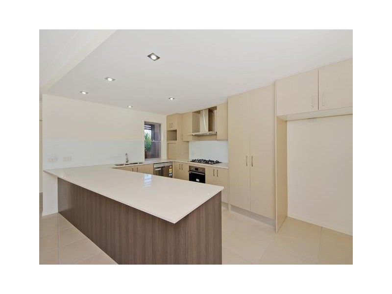 4 Limmen Street, Pimpama QLD 4209