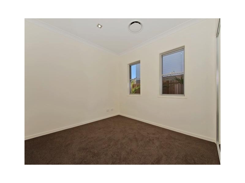 4 Limmen Street, Pimpama QLD 4209