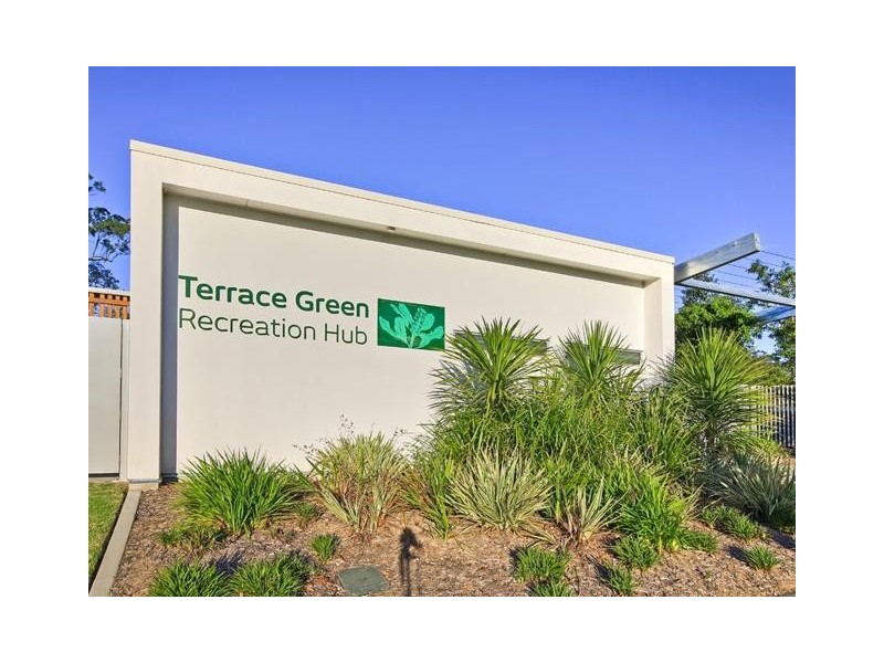 4 Limmen Street, Pimpama QLD 4209