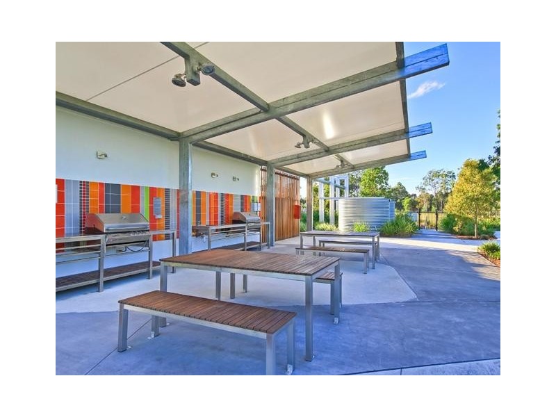 4 Limmen Street, Pimpama QLD 4209