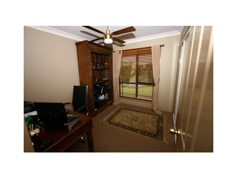 56 Oregon Way, Oxenford QLD 4210