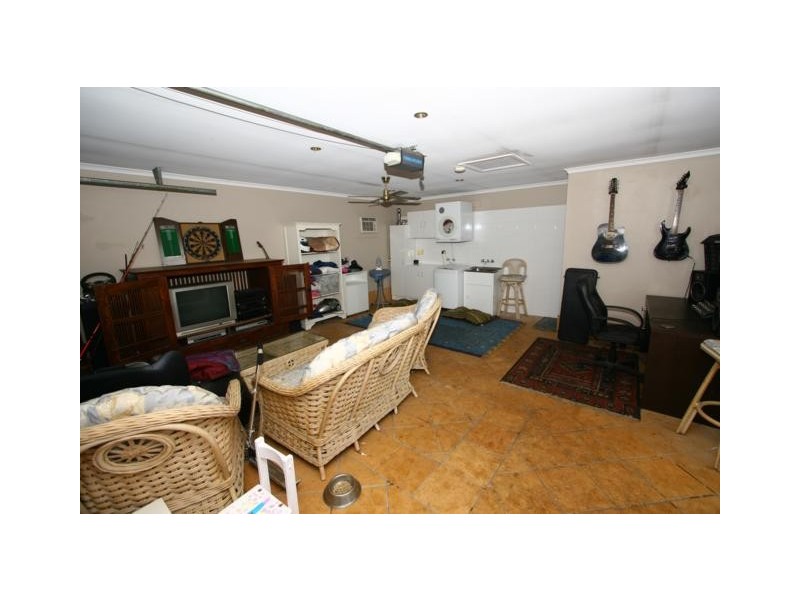 56 Oregon Way, Oxenford QLD 4210