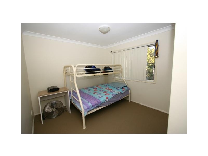 1/6 Usher Avenue, Labrador QLD 4215