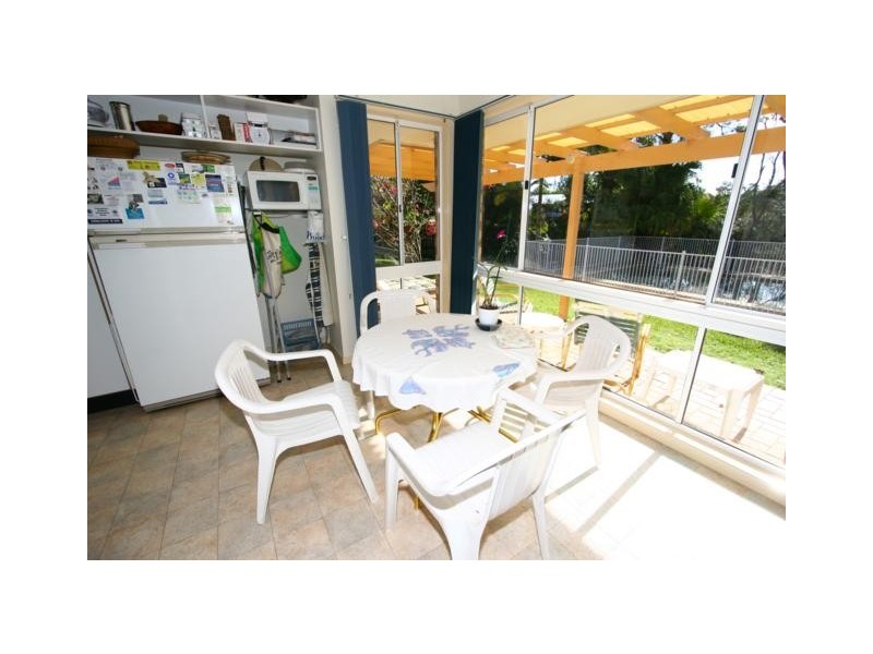 5 Centre Court, Oxenford QLD 4210