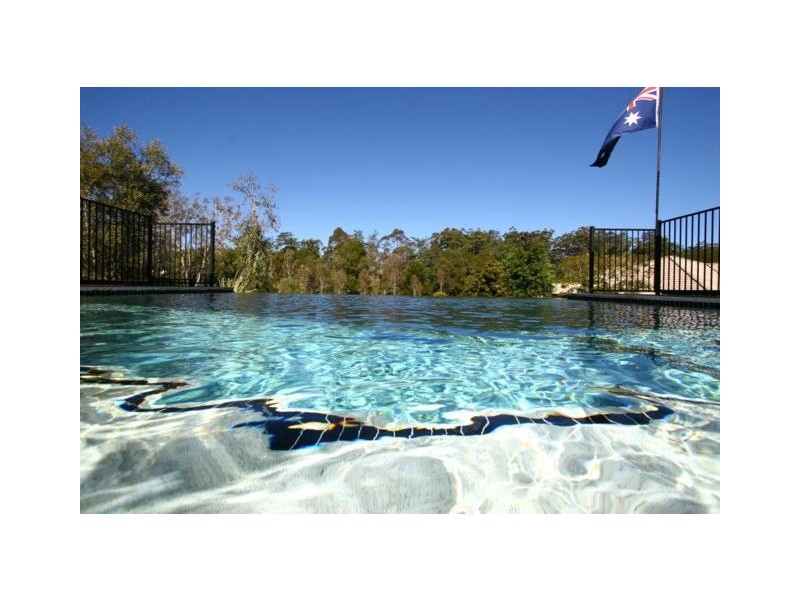21 Pasture Place, Mount Nathan QLD 4211