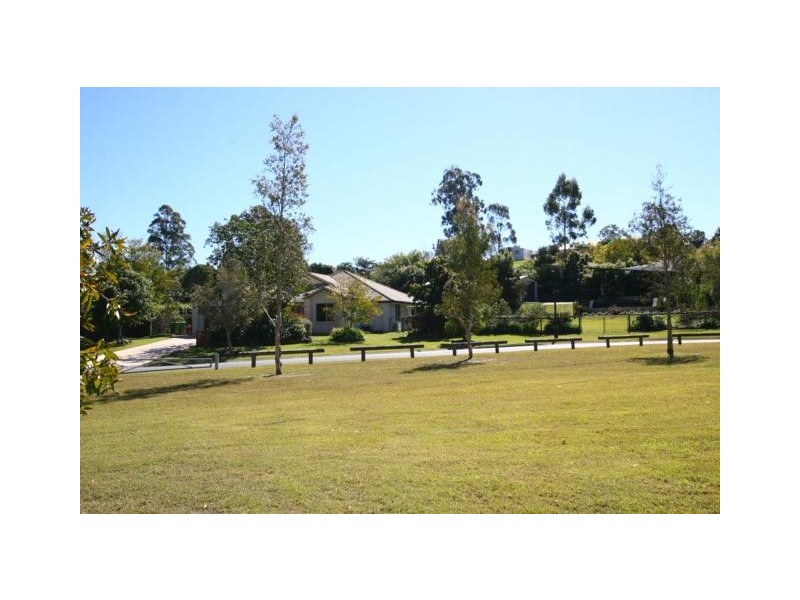 21 Pasture Place, Mount Nathan QLD 4211