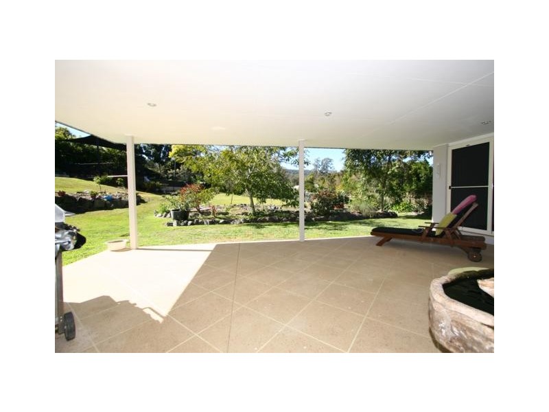21 Pasture Place, Mount Nathan QLD 4211