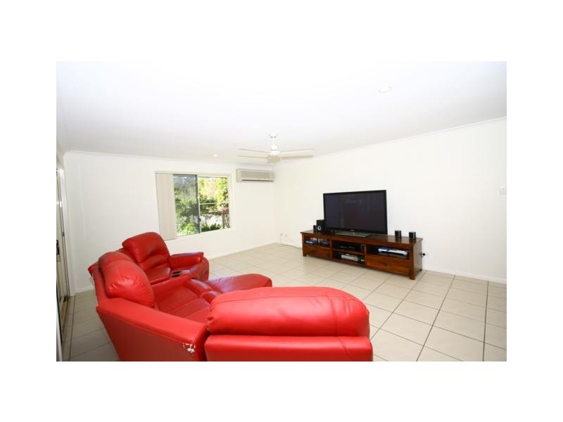 21 Pasture Place, Mount Nathan QLD 4211