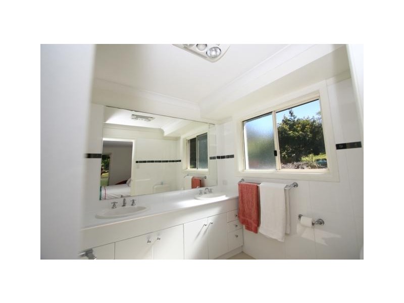 21 Pasture Place, Mount Nathan QLD 4211