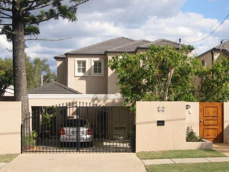 80 King Arthur Terrace, Tennyson QLD 4105