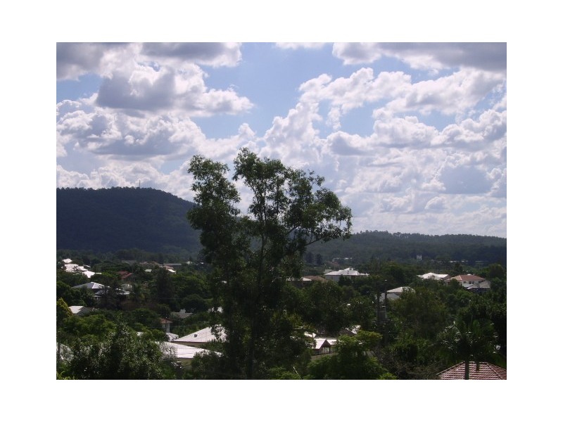 167B Jubilee Tce, Bardon QLD 4065