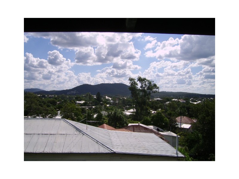 167B Jubilee Tce, Bardon QLD 4065