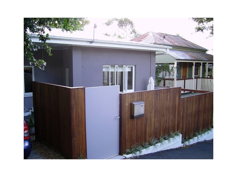 6 Federal Street, Red Hill QLD 4059