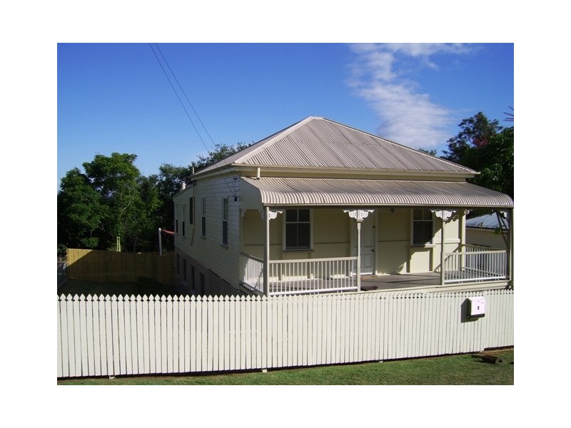 4 Adam Street, Bundamba QLD 4304